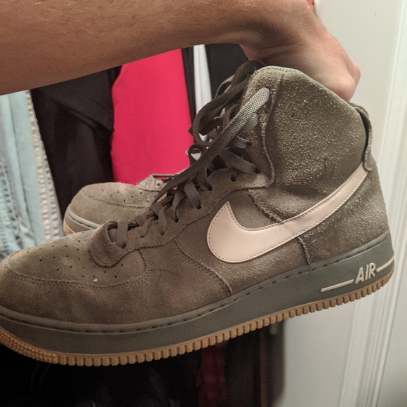 Nike Air Force Ones - Picture 4 of 4